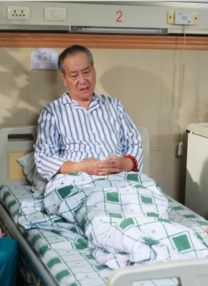 双性互攻cao到哭h尿